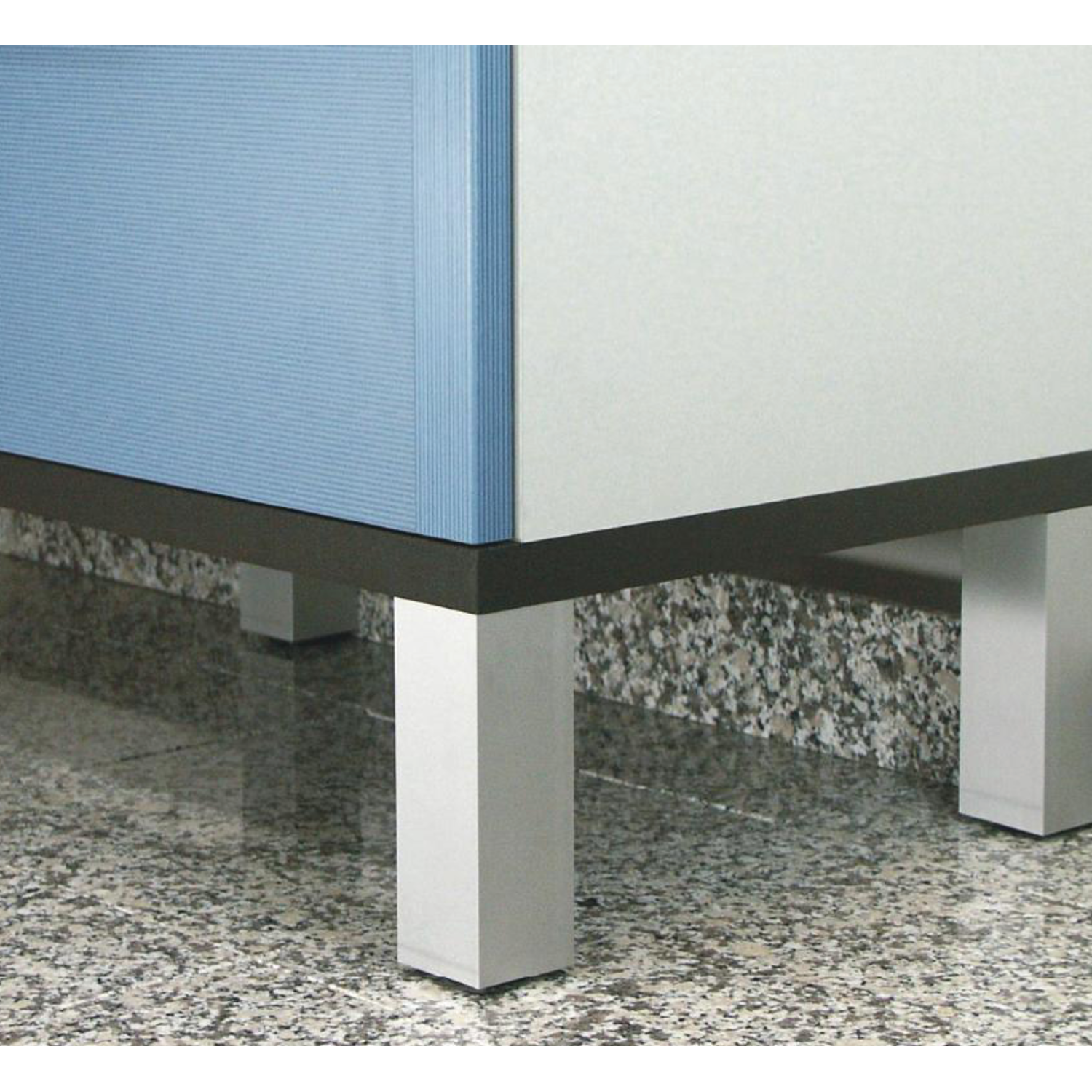 Meubelpoot capri alu h.150mm