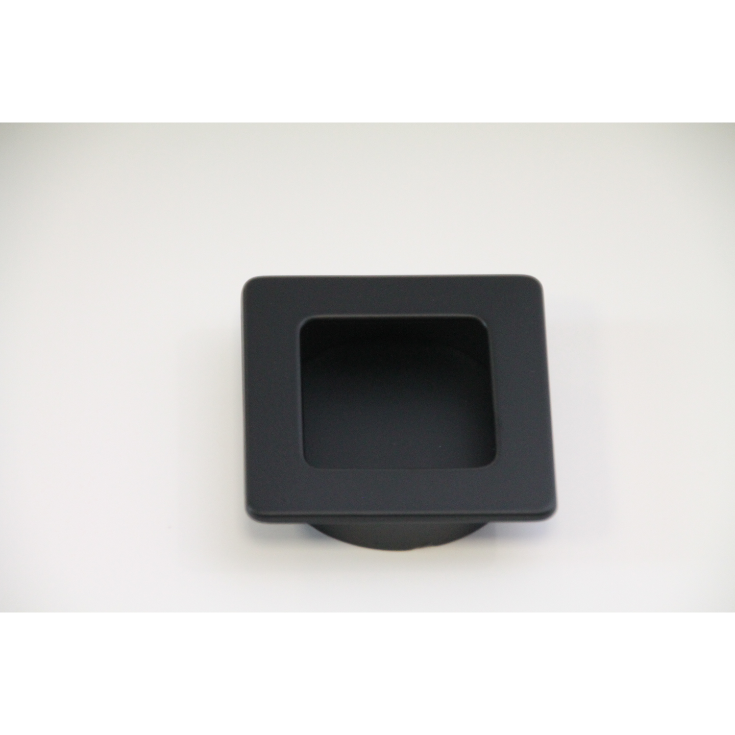 Inkapschelp vierkant zmk 50x50mm mat zwart