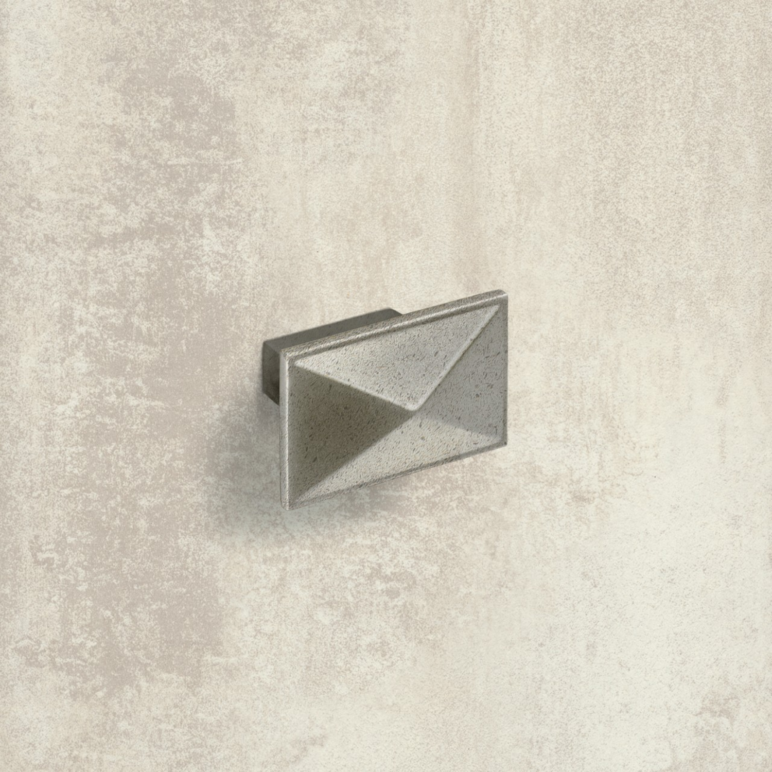 Knop Tarraco, boorafstand 16, L 49 mm, B 30 mm, H 28 mm, tinkleurig