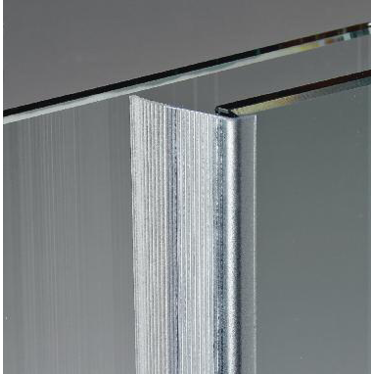 Zelfklevende dichting met inkortbare afdeklip, voor 8/13.5 mm glas, B21 +20 L3000, transparant
