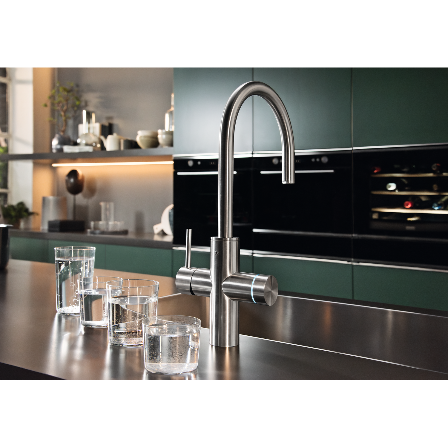 Mythos Water Hub 5 in 1 - Zwenkbare kraan / Zijhendel / RVS