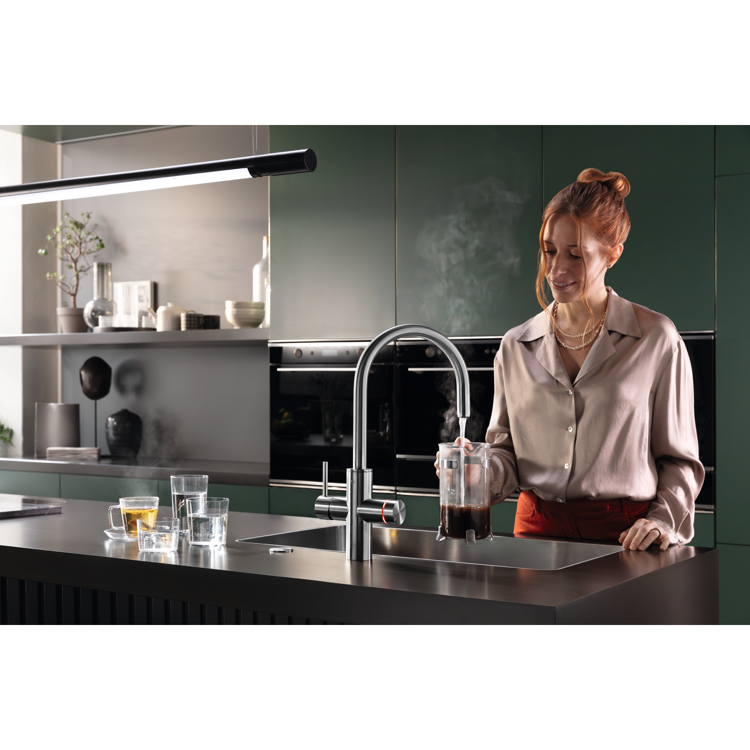 Mythos Water Hub 5 in 1 - Zwenkbare kraan / Zijhendel / RVS