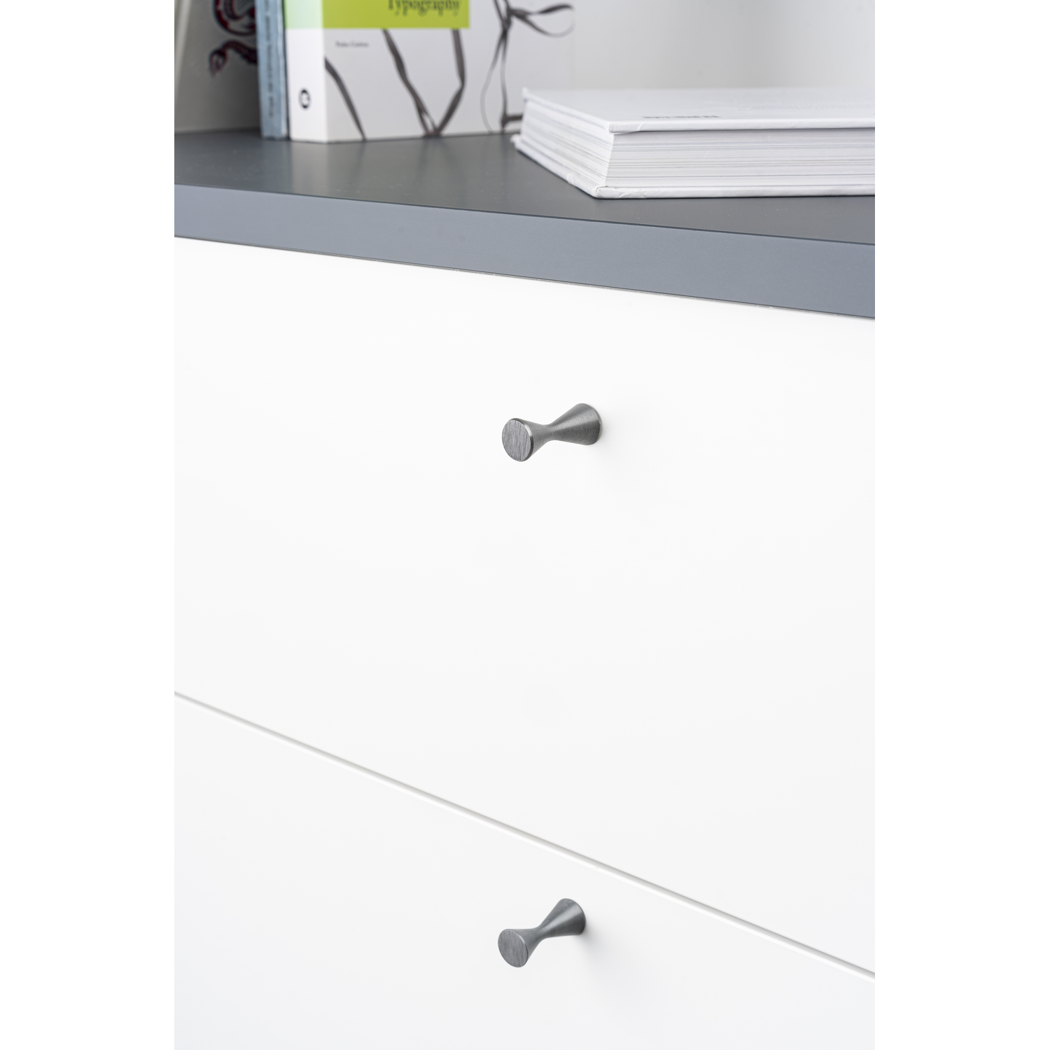 Knop DIABOLO Ø13.5 aluminium geborsteld zwart