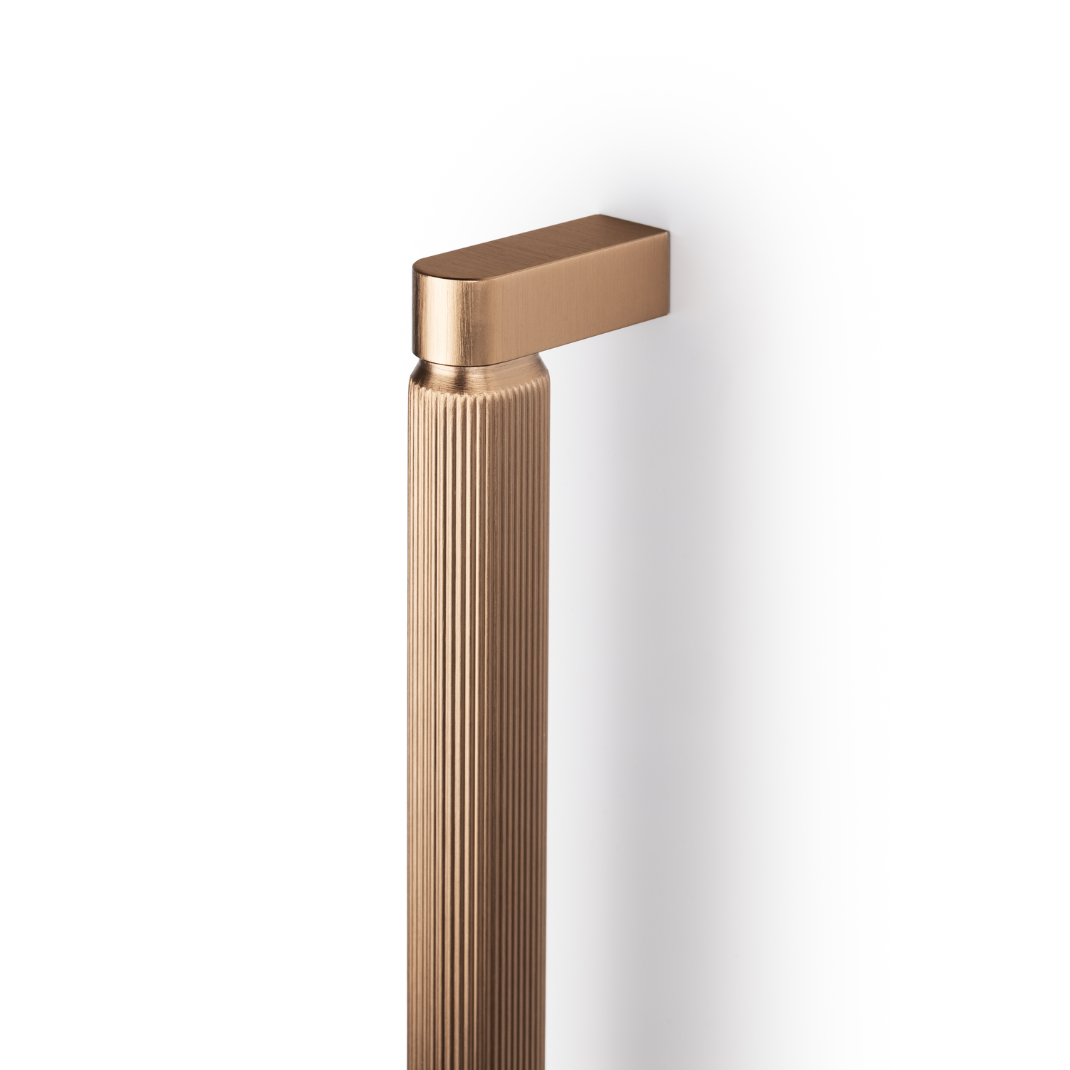 Greep BROOKLYN BIG BA1056 L1074 aluminium geborsteld messing cava