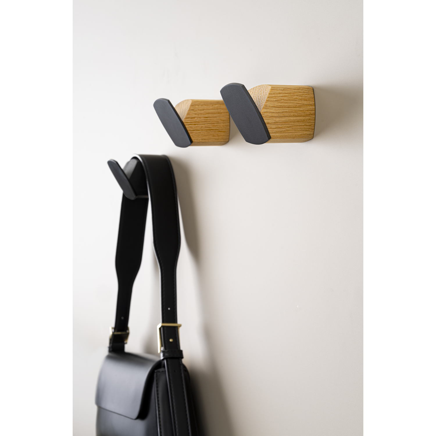 Jashaak MEGG BA20 L63.6 hout / kurk zwart / zwart hout