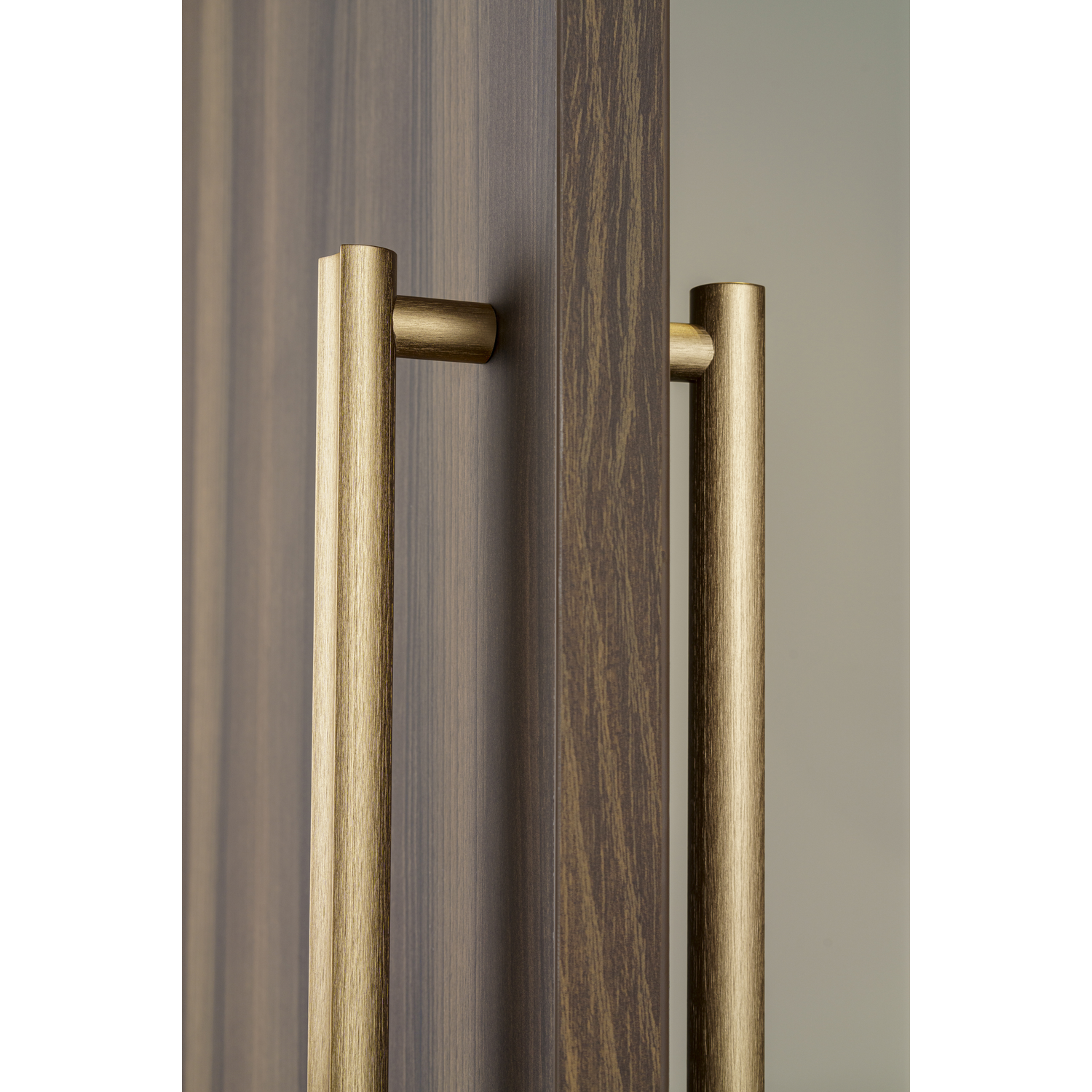 Deurgreep dubbel MOON BIG BA384 L424 aluminium geborsteld messing cava