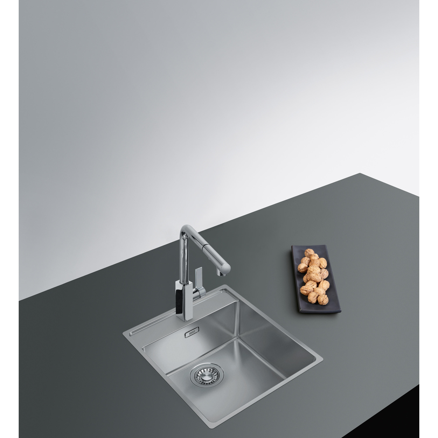 Maris vlakbouwspoelbak met kraanwerkbank / 530 x 510 mm/ Glad