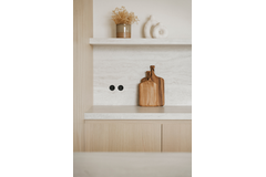 Rond 2.0 - backfit stopcontact nl-d nikkel/zwart