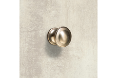 Knop Larru, H 27 mm, ø 30 mm, Tinkleurig geborsteld