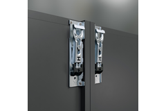 Kastophanger TH-63 verzinkt rechts