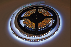 Ledstrip 5m 48W wit 3600K zelfklevend IP65