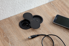 Eight zwart d-nl-l 1 stopcontact + 1 usb